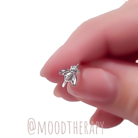 honey bee conch cartilage hoop earring in 925 sterling silver or 14k gold filled - Picture 5 of 8